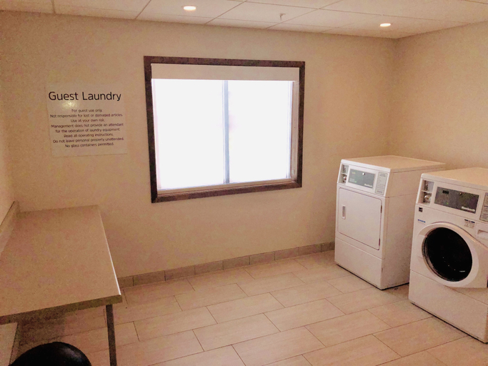Bathroom 3, Holiday Inn Express & Suites JUNCTION by IHG, Kimble