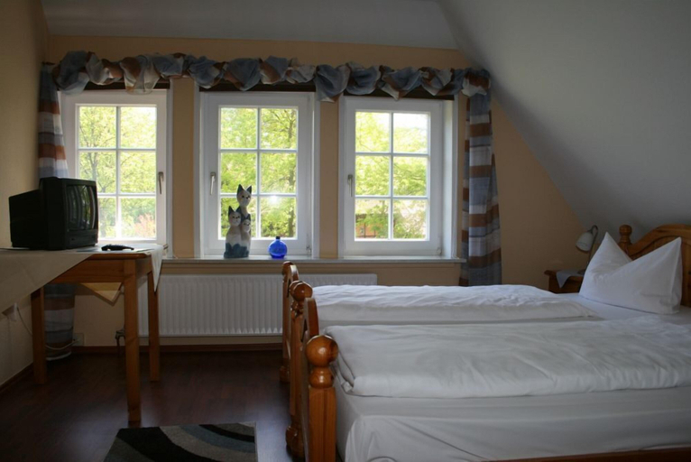 Bedroom, Ferienwohnung Teichblick, Heidekreis