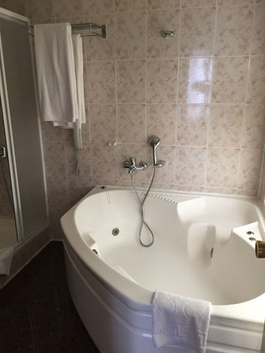 Bathroom 4, Kumburgaz Marin Princess Hotel, Büyükçekmece