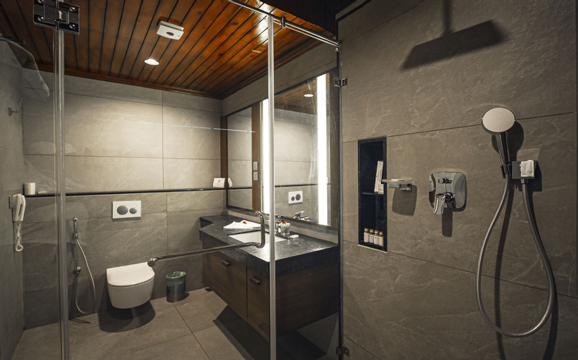 Bedroom 5, The Elephant Court, Theni