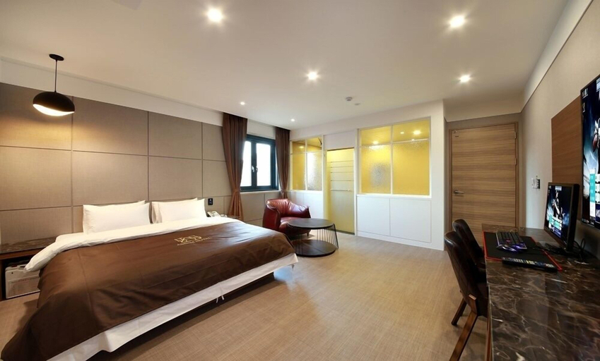 Bedroom 3, Gimpo Assem Hotel, Gimpo