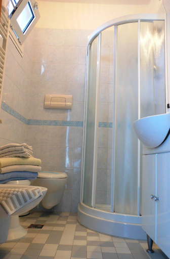 Bathroom 4, Astromare, Venezia