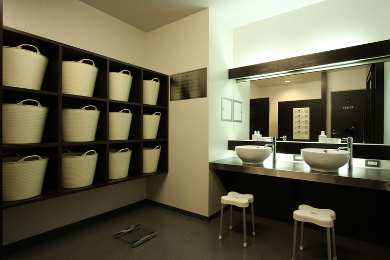 Bathroom 5, Green Rich Hotel Hamada Ekimae Artificial Hot Spring Futamata Yunohana, Hamada