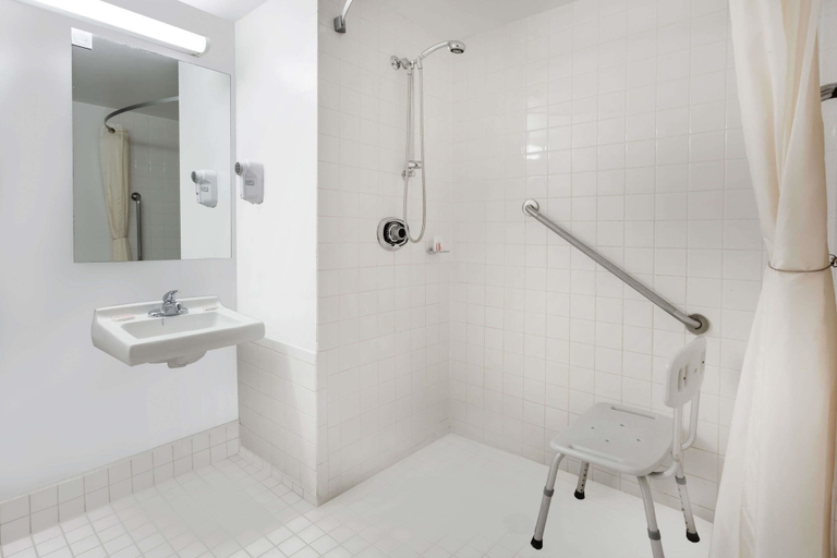 Bathroom 4, Super 8 by Wyndham Sudbury ON, Greater Sudbury