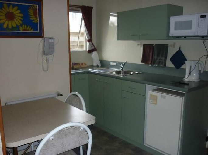 Others 5, Alexandra Motor Lodge, Central Otago