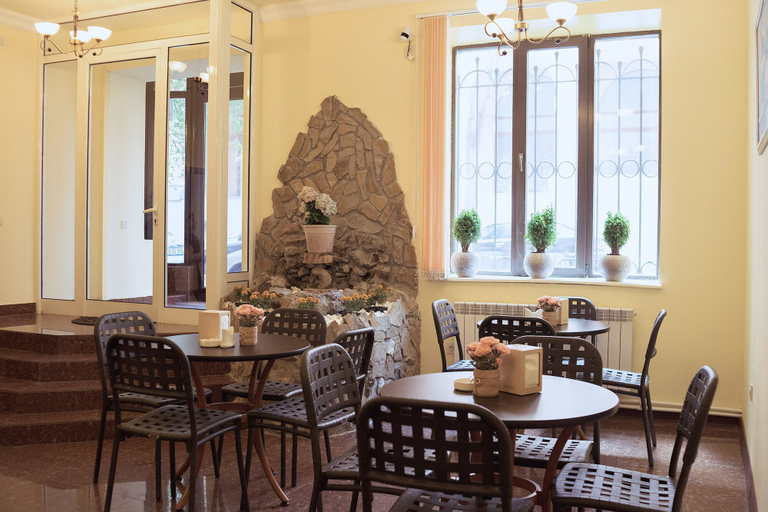 Others 5, Mango - Hostel, Yerevan