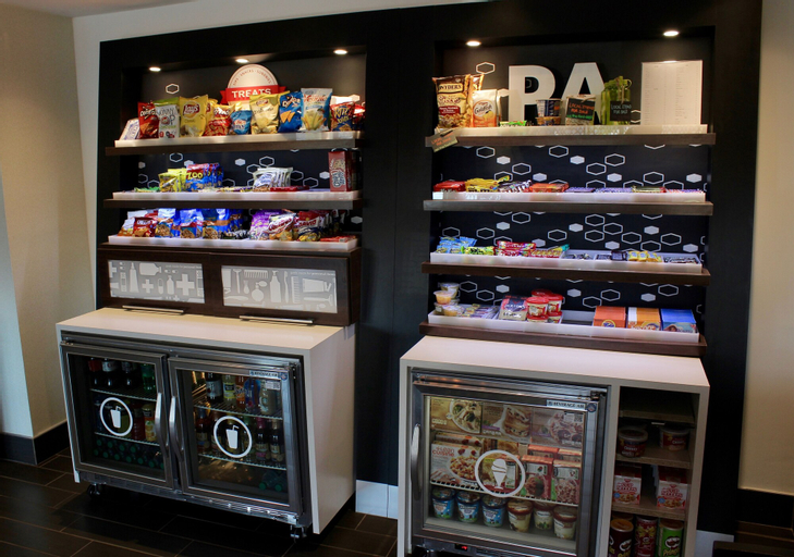 Food & Drinks 5, Hampton Inn Philadelphia/Great Valley/Malvern, Chester