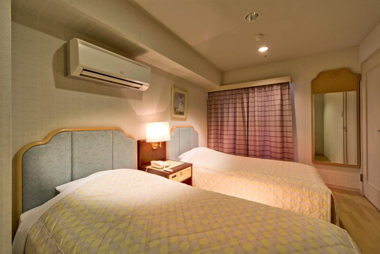 Bedroom 3, Maholova Minds Miura, Miura