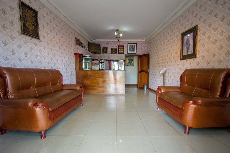 Others 5, La Grand Chez Johnson Hotel Muyenga, Kampala