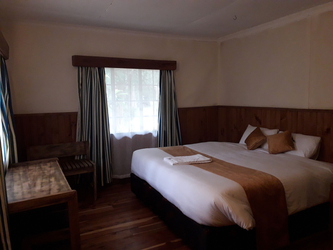 Bedroom 3, Naro Moru River Lodge, Laikipia East