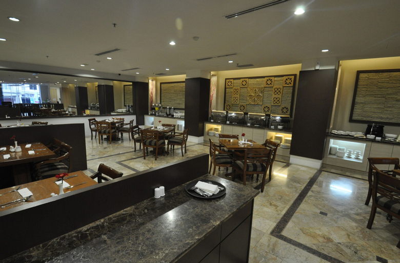 Food & Drinks 5, Dreamtel Hotel Jakarta, Central Jakarta