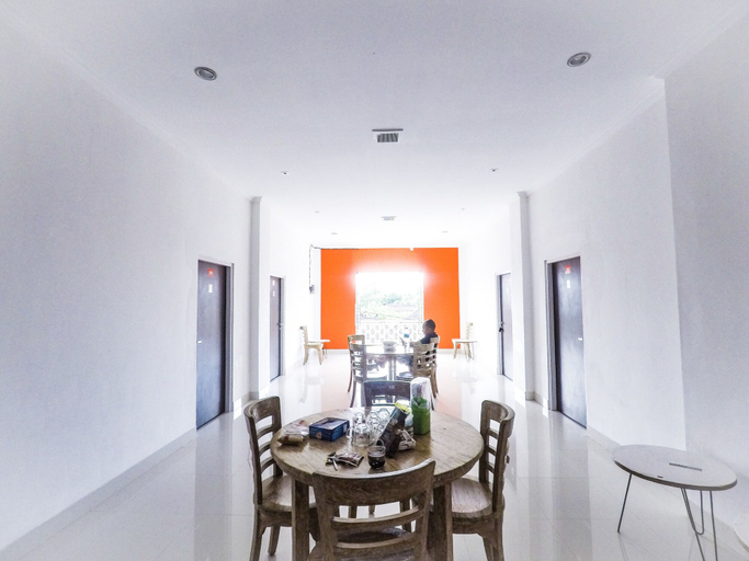 Others 2, Florent Guest House, Gianyar