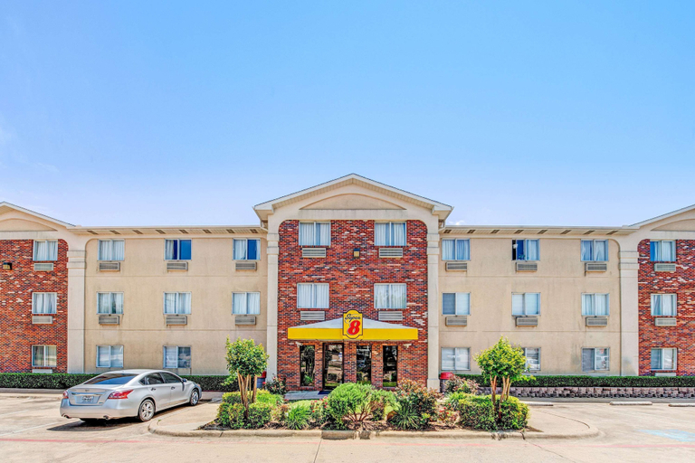 Exterior & Views 2, Super 8 by Wyndham McKinney/Plano Area, Collin