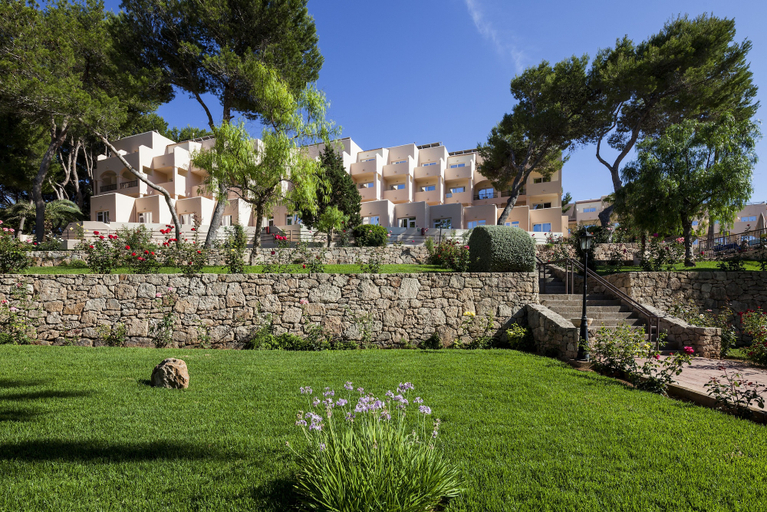 Exterior & Views 2, Invisa Hotel Club Cala Blanca, Baleares