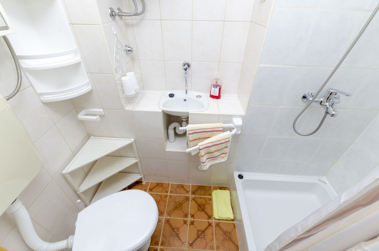 Bathroom 4, Apartments Visnja, Primošten