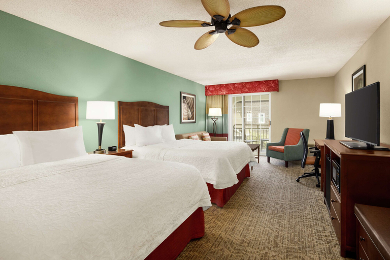 Bedroom 4, Hampton Inn & Suites Outer Banks/ Corolla, Currituck