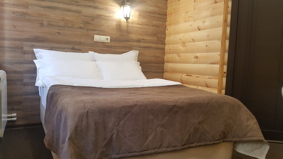 Bedroom 3, Usadba 50 Hotel, Irkutskiy rayon