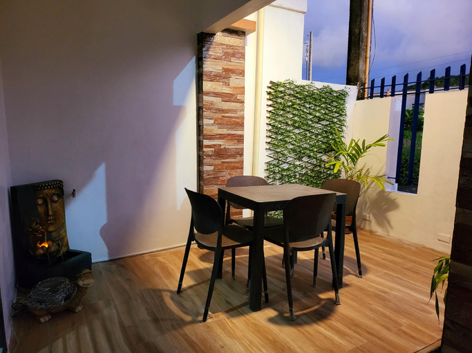 Public Area 3, Josephine's Bunker, Legazpi City