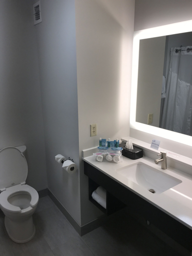 Bedroom 13