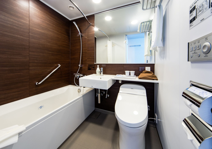 Bathroom 5, Daiwa Roynet Hotel Tokushima Station, Tokushima