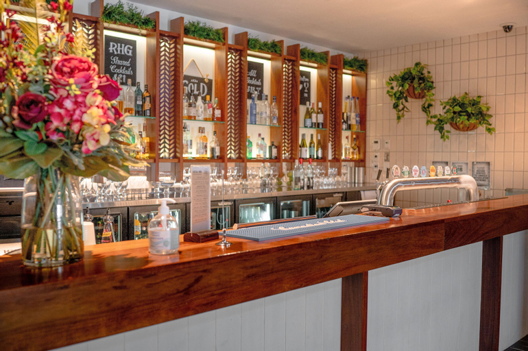 Food & Drinks 5, Browns Plains Hotel, Browns Plains