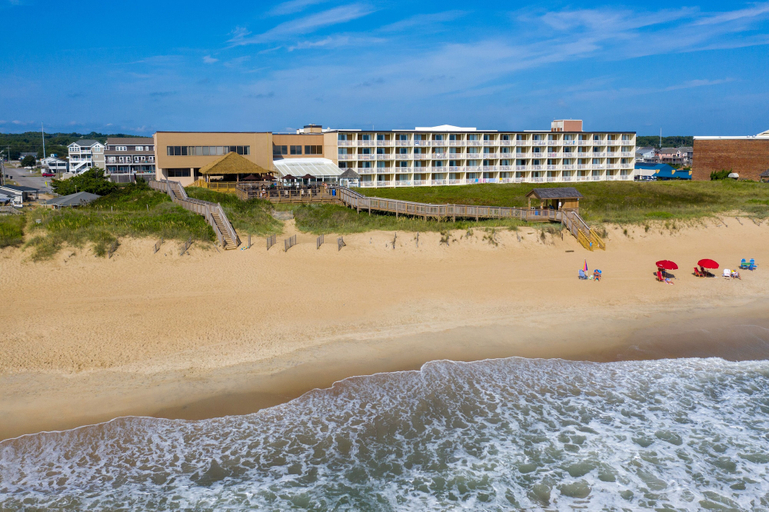 Exterior & Views 2, Ramada Plaza by Wyndham Nags Head Oceanfront, Dare