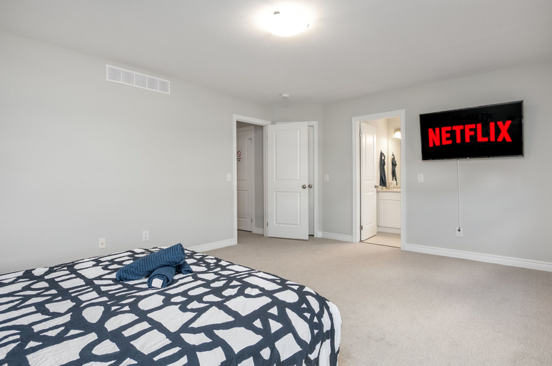 Others 4, Luxury Entire house mins Niagara falls & Brock uni, Niagara