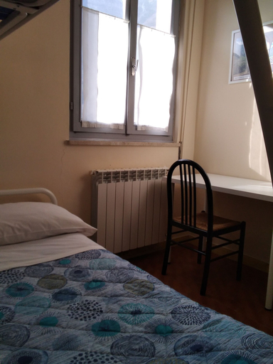 Bedroom 2, Ostello Angolo Verde, Brescia