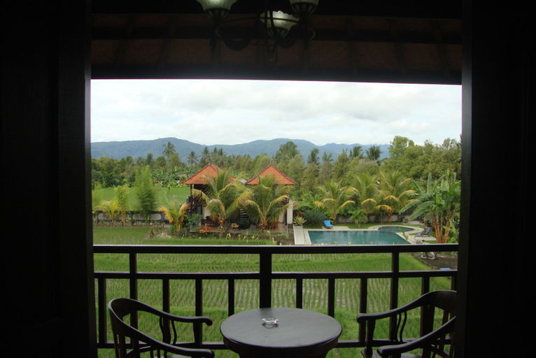 Others 1, Atres Villa, Buleleng