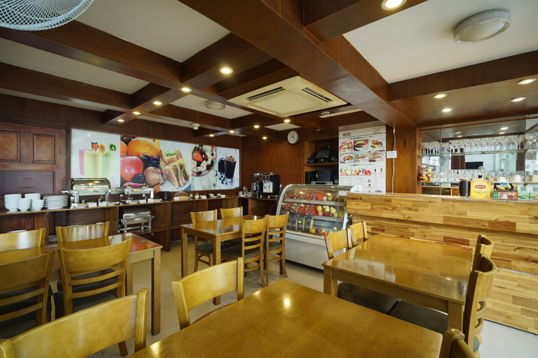 Food & Drinks 5, Hoang Yen Hotel - Phu My Hung, District 7