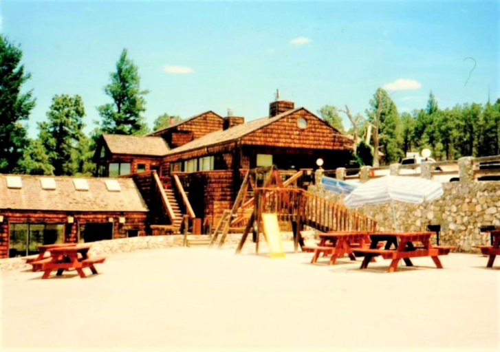Exterior & Views 2, High Sierra Condominium, Lincoln