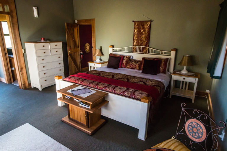Bedroom 3, The River Lodge, Ruapehu