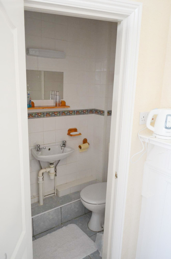 Bathroom 3, Chandos Premier Hotel Folkestone - Channel Tunnel, Kent