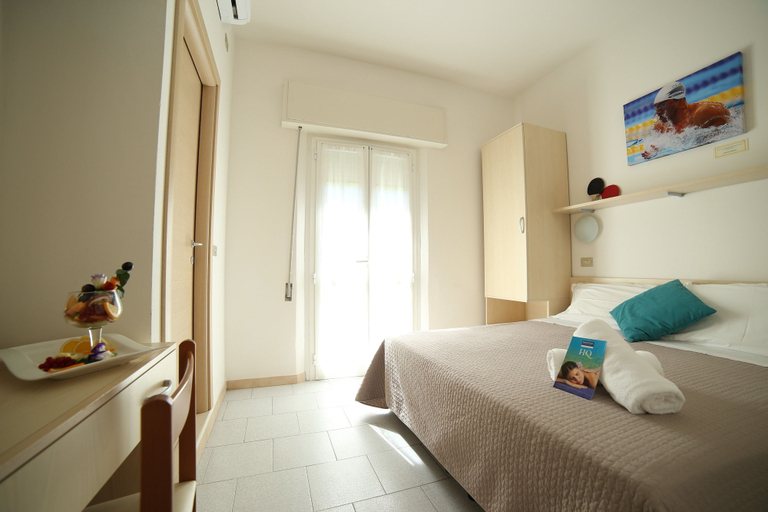 Bedroom 4, Fantini Club Hotel, Ravenna