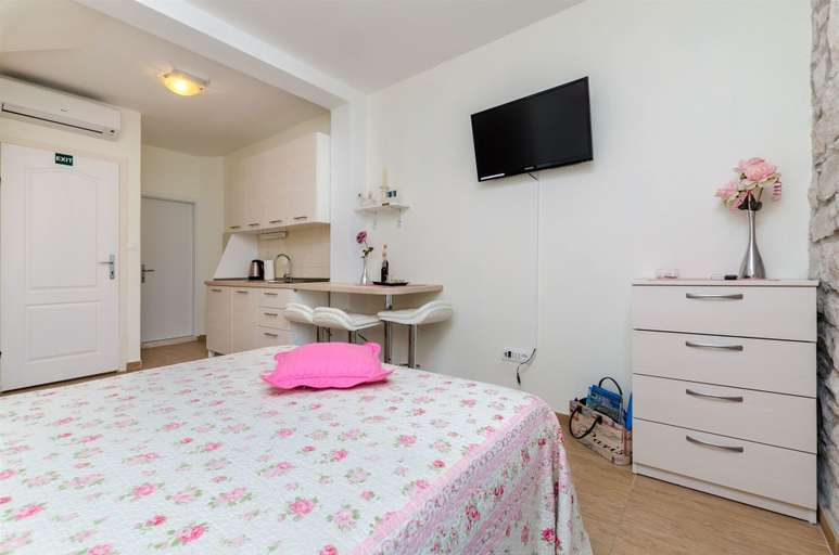 Bedroom 3, Apartments Djurdjica, Selca