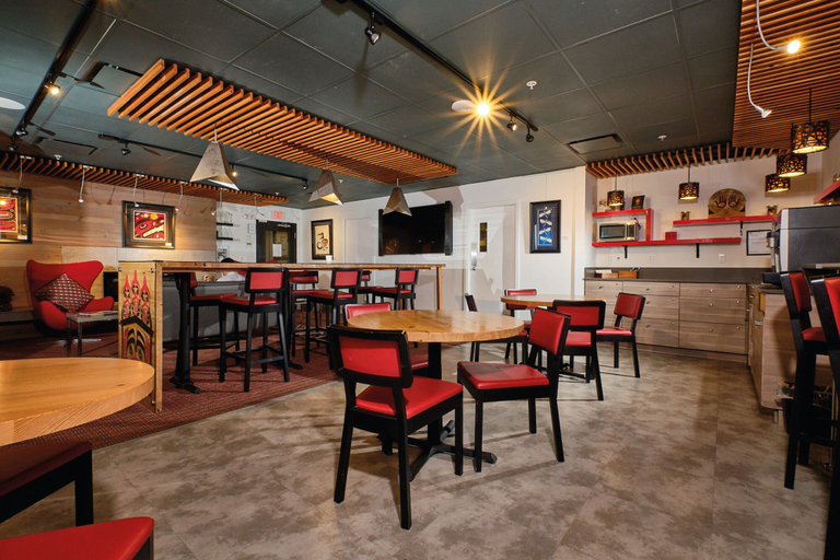 Food & Drinks 4, Skwachàys Lodge, Greater Vancouver