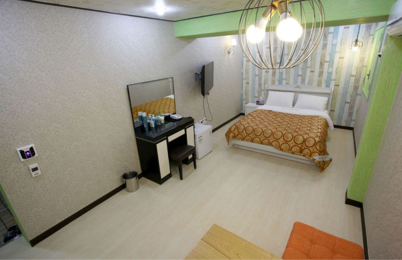 Bedroom 2, Yegrina Motel, Nonsan