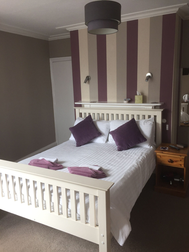 Bedroom 2, The Beach House, Dorset