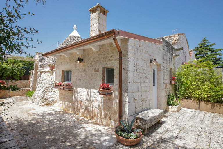 Exterior & Views, TD Dimora di Genna Trulletto with Lush Garden Pool, Bari