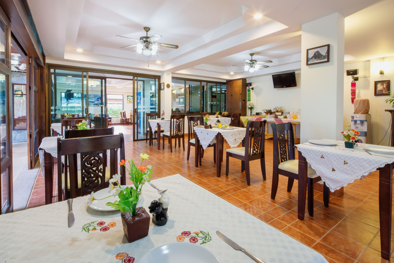 Food & Drinks 5, Fuengfa Place Hotel, Muang Chiang Mai