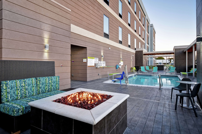 Food & Drinks 5, Home2 Suites by Hilton Fort Worth Fossil Creek, Fort Worth