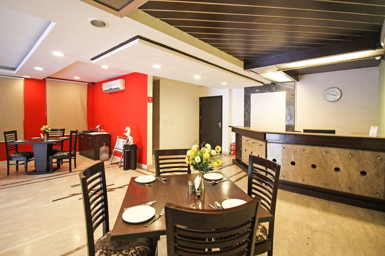Others 4, Southview Apartment, Delhi