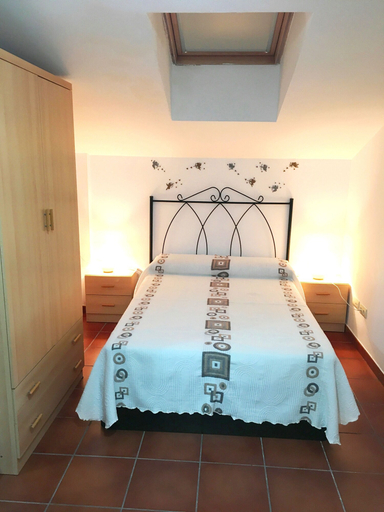 Bedroom 2, Luminoso Duplex Marina Sant Jordi, Tarragona