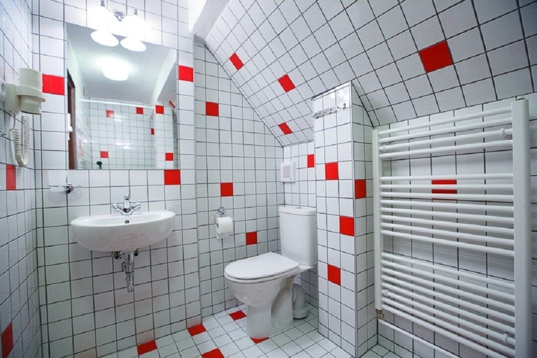 Bathroom 3, Hotel Duo, Vsetín
