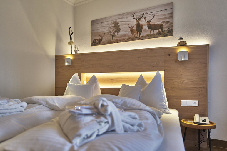 Bedroom 4, Hotel Lindenhof, Passau