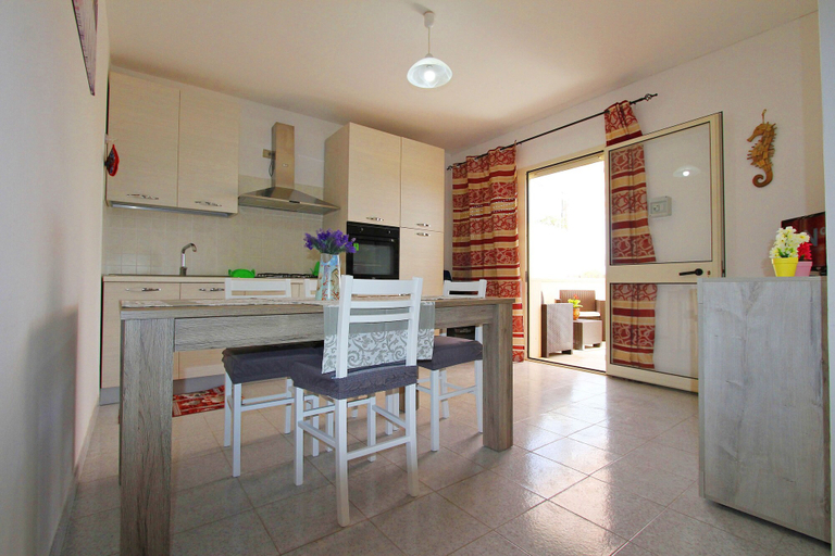 In-room dining 5, Casa fronte spiaggia, Lecce