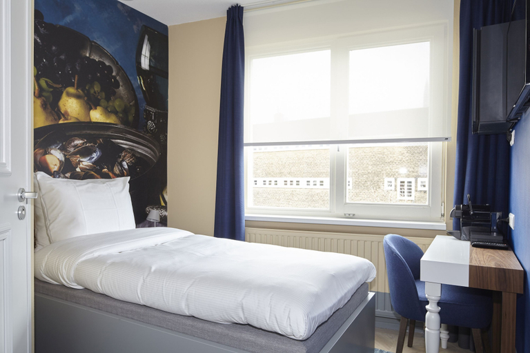 Bedroom 5, The Muse Amsterdam Hotel, Amsterdam