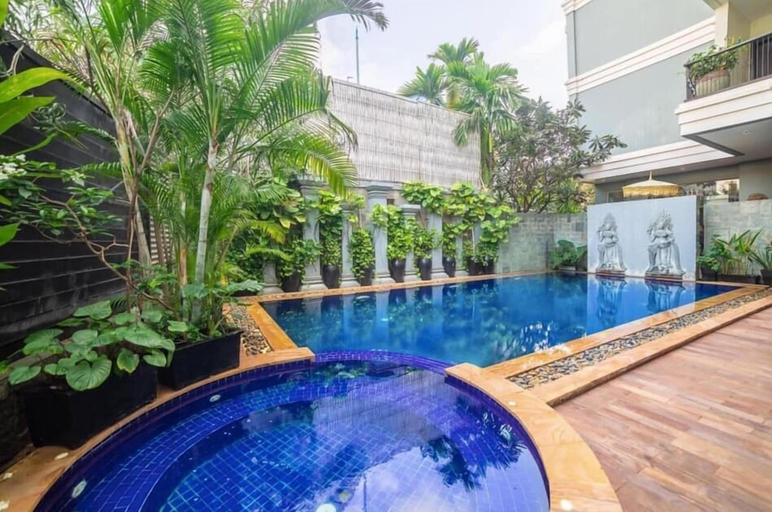 Sport & Beauty 2, Bayon Shadow Villa, Siem Reap