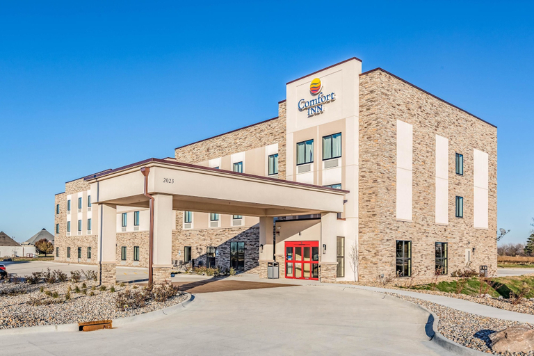 Exterior & Views 2, Comfort Inn Altoona-Des Moines, Polk