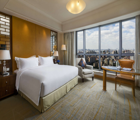 Bedroom 3, DoubleTree by Hilton Hotel Shanghai - Pudong, Shanghai